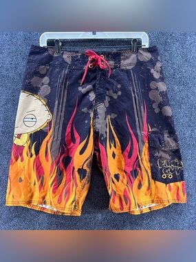 Vtg Family Guy Stewie Men’s Board Shorts Size 32 Fire Flames Retro Beach RARE